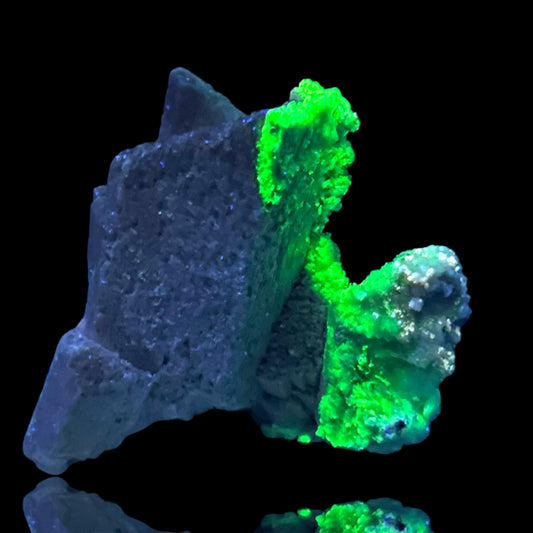 Hyalit/e & Feldspat/Feldspar