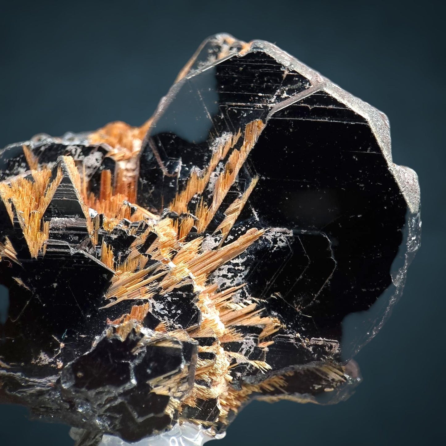 HĂ€matite/Hematite & Rutil/e - Novo Horizonte