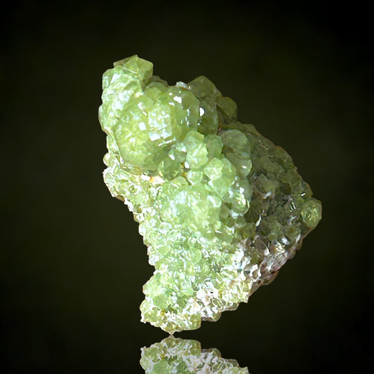 Demantoid garnet - Val Malenco, Italy