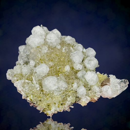 Analcim, Prehnit, Quarz - Tafelkop, Namibia