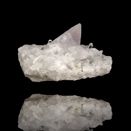 Manganocalcite & Quartz - Schaumburg