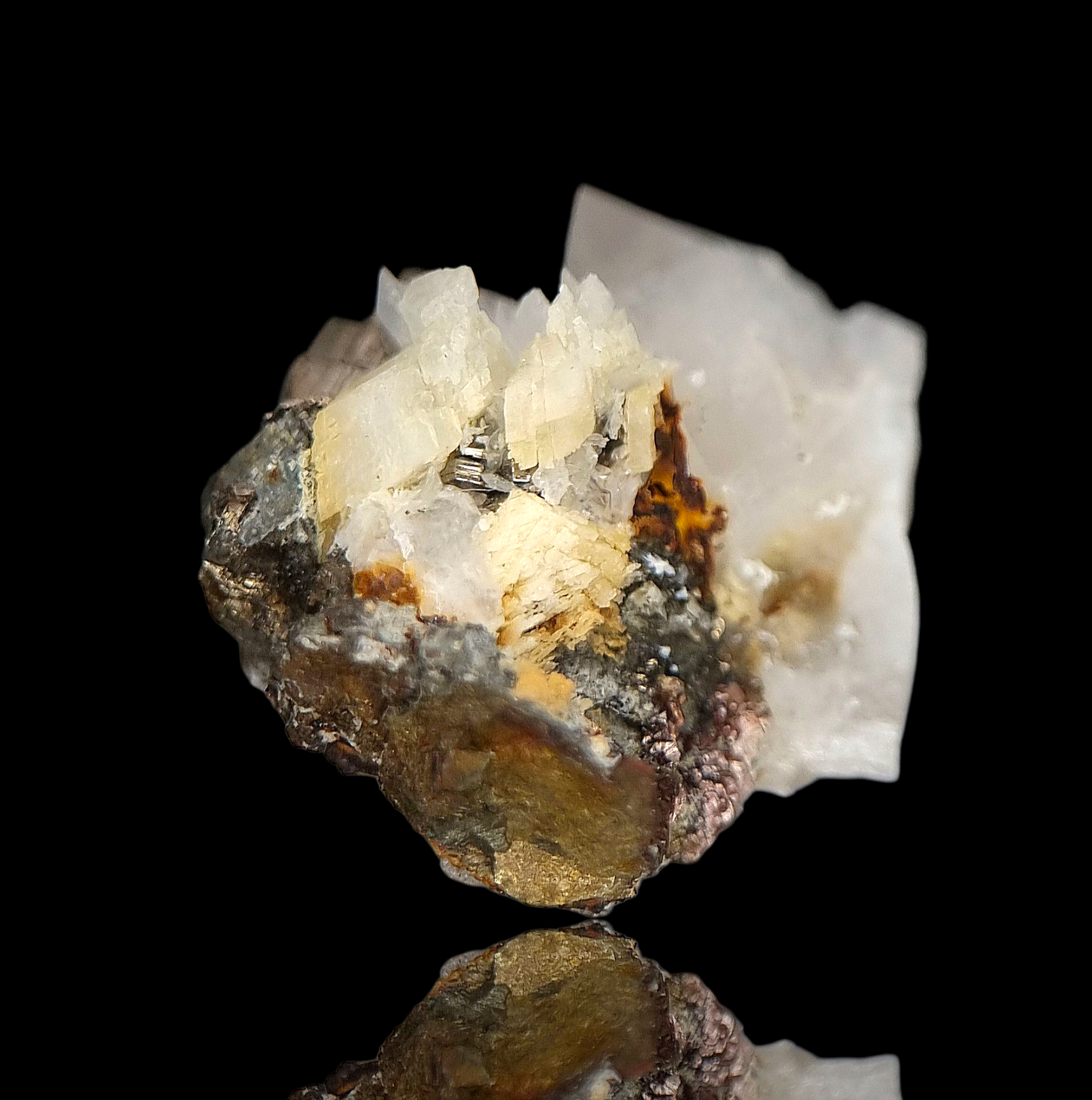 Pyrrhotin & Quarz/Pyrrhotite & Quartz - Furkabasistunnel, Uri 🇨🇭