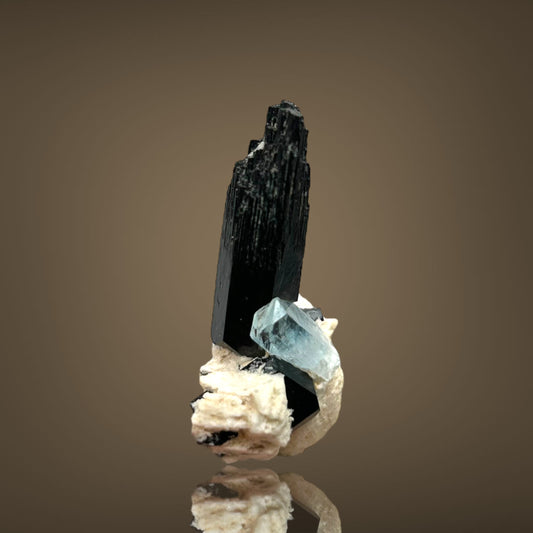 Aquamarin/e & Schorl - Erongo, Namibia