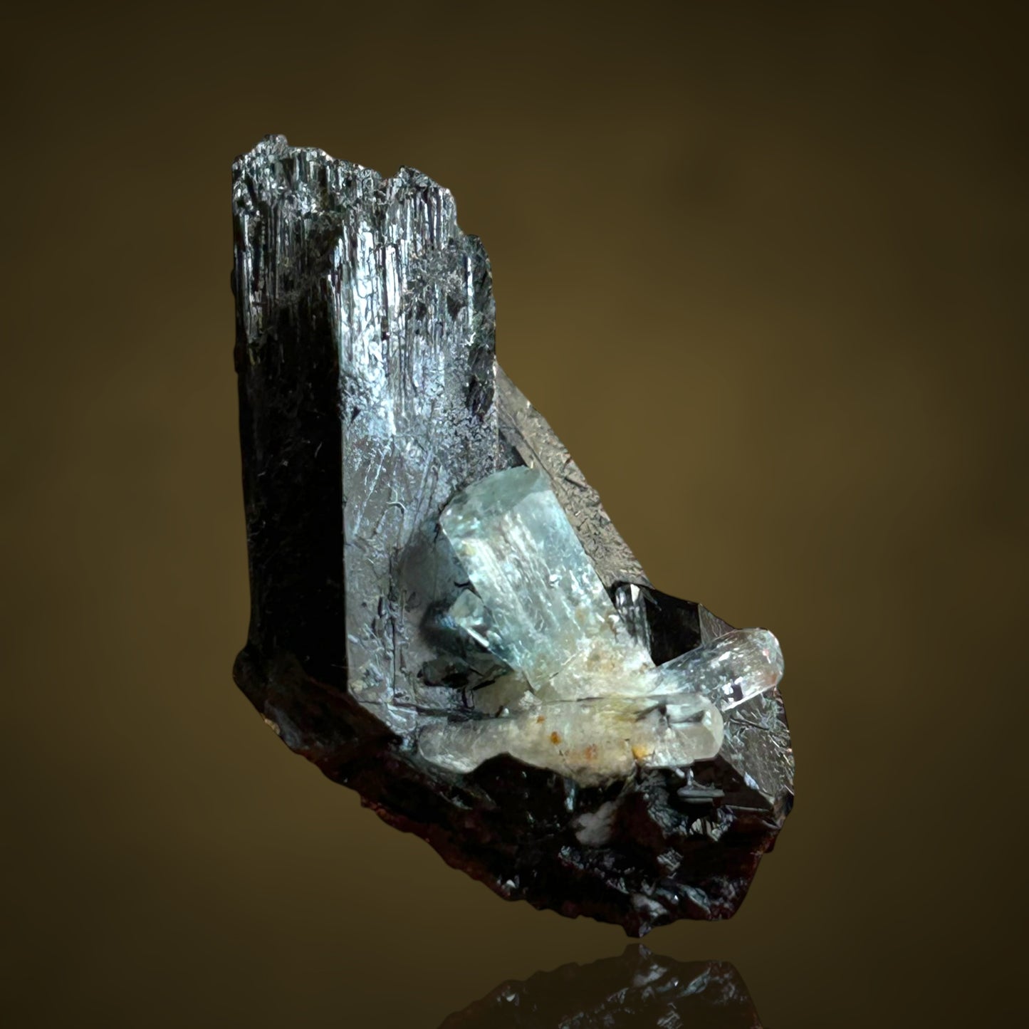 Aquamarin, Schörl-Turmalin - Erongo, Namibia