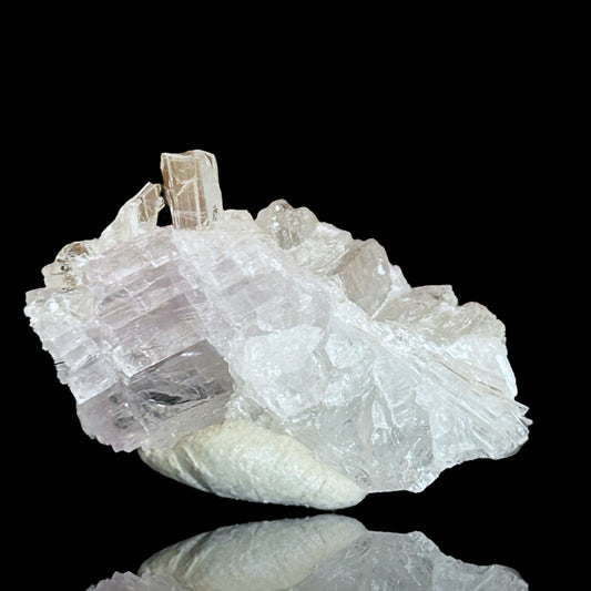 Hydroboracite on pink anhydrite - Kohnstein quarry, Germany