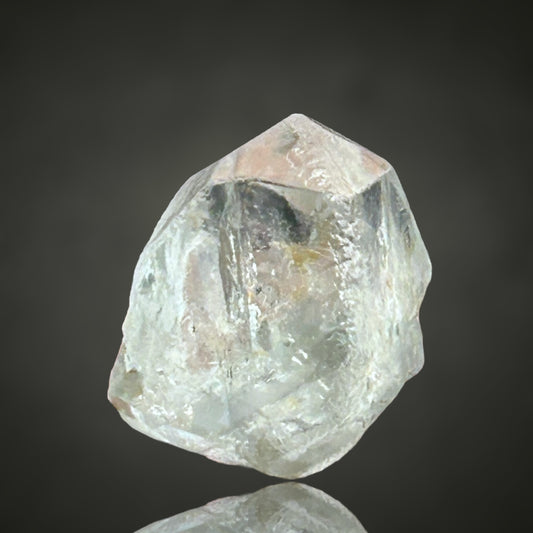 Topaz - Virgem da Lapa, Brazil