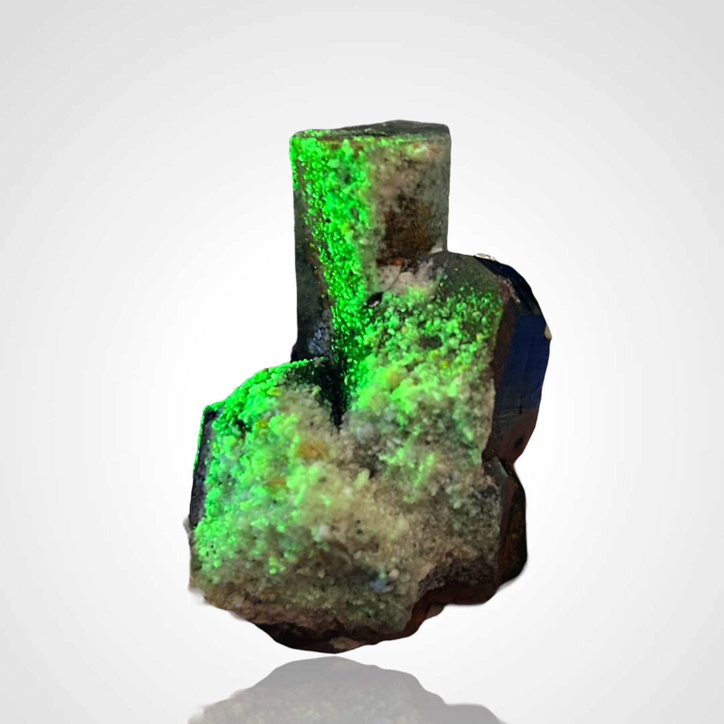 Aquamarin, Schörl, Hyalit - Erongo, Namibia