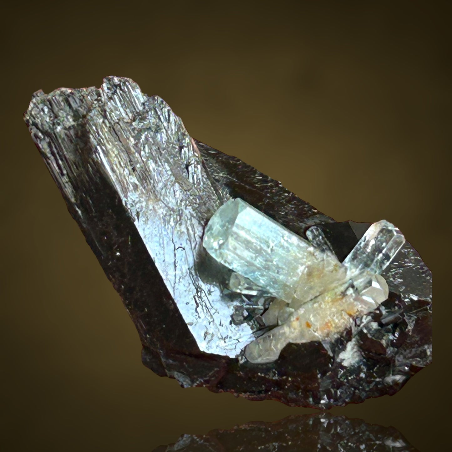 Aquamarin, Schörl-Turmalin - Erongo, Namibia