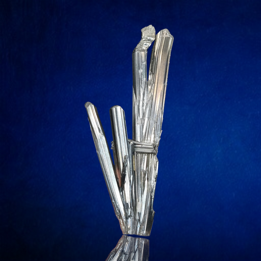 Stibnit – Xikuangshan, China