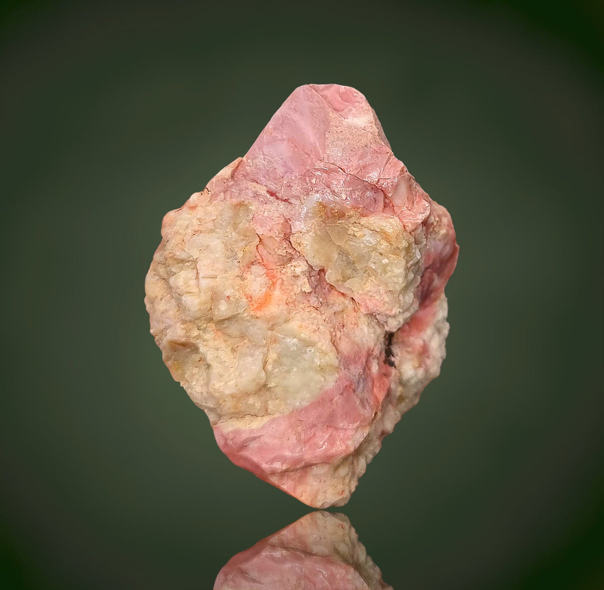 Opal, Zinnober - Glass Butte, Oregon