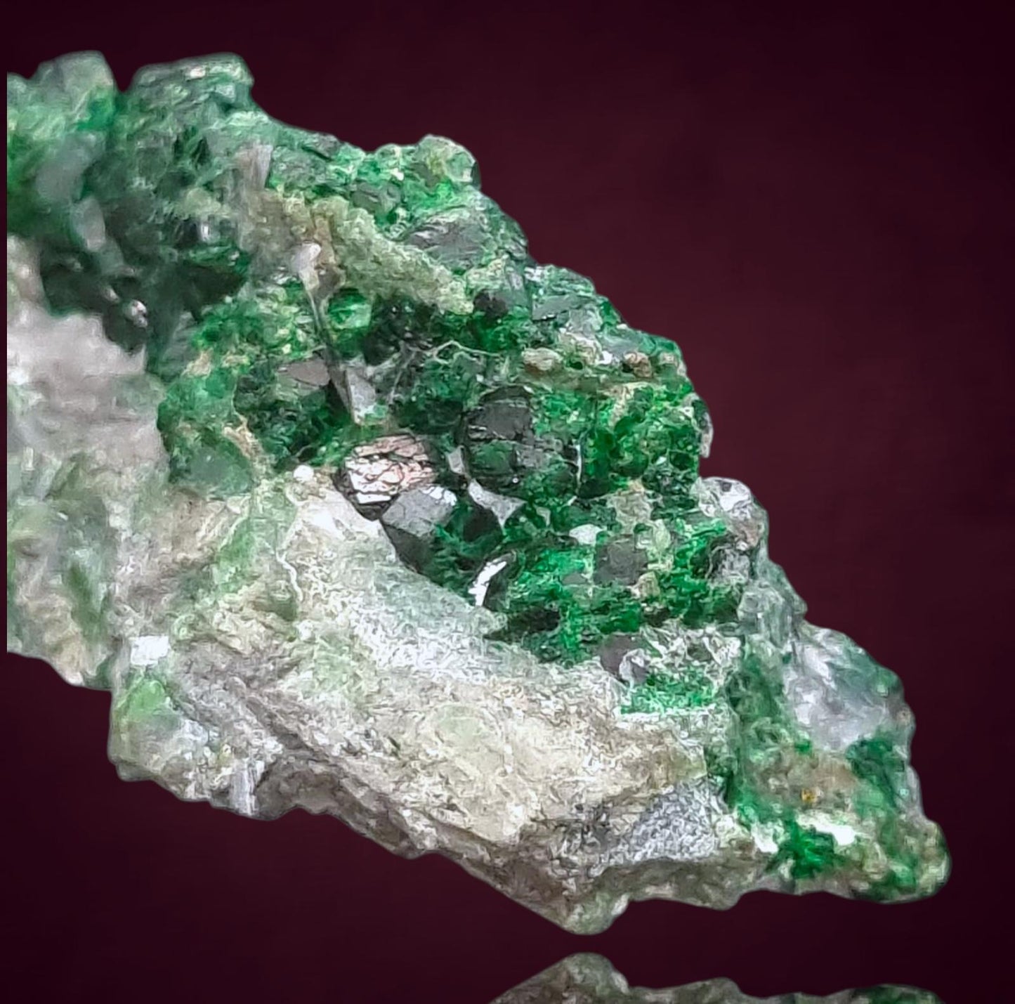 Uwarowit/Uvarovite - Outokumpu, Finnland