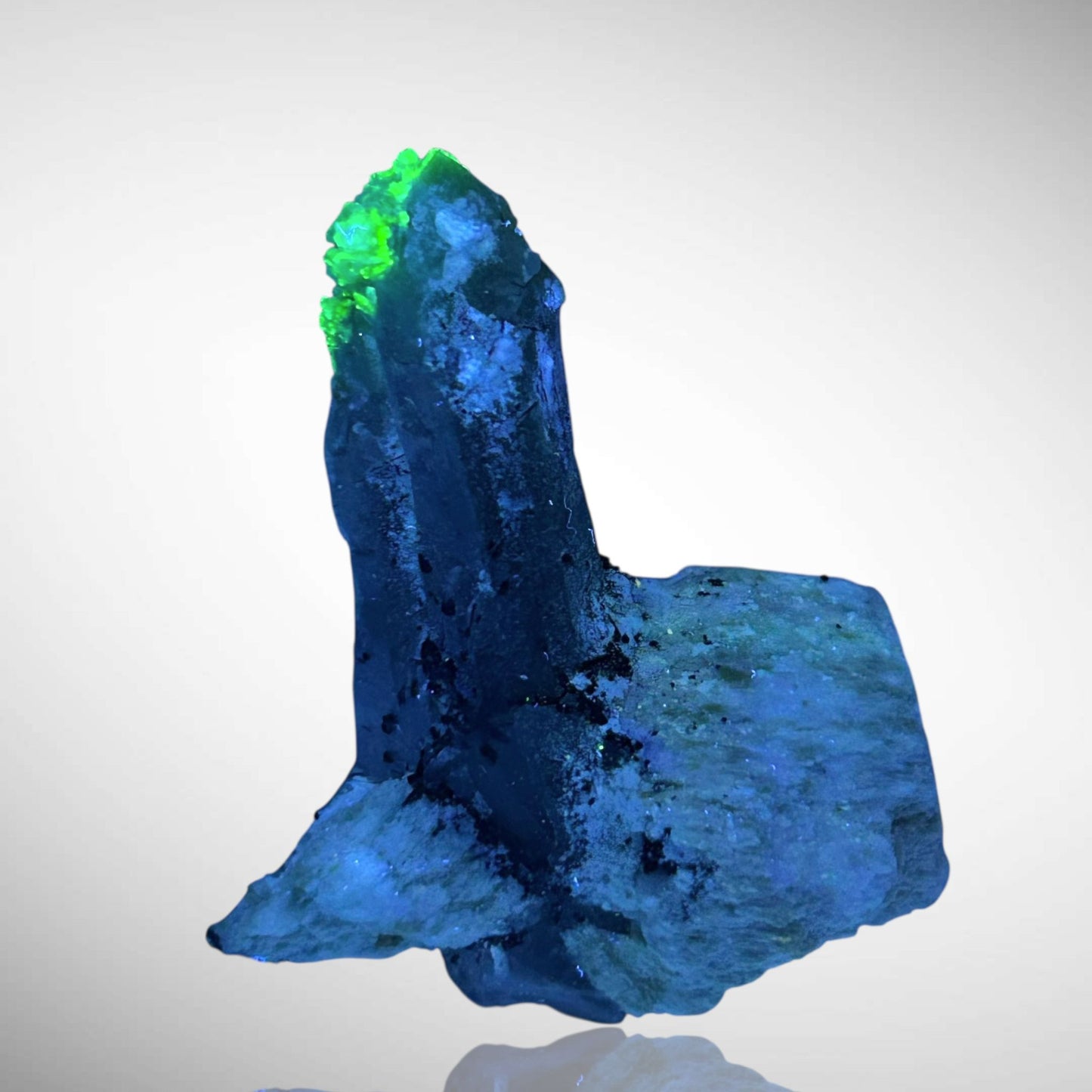 Hyalit auf Quarz und Feldspat – Erongo, Namibia