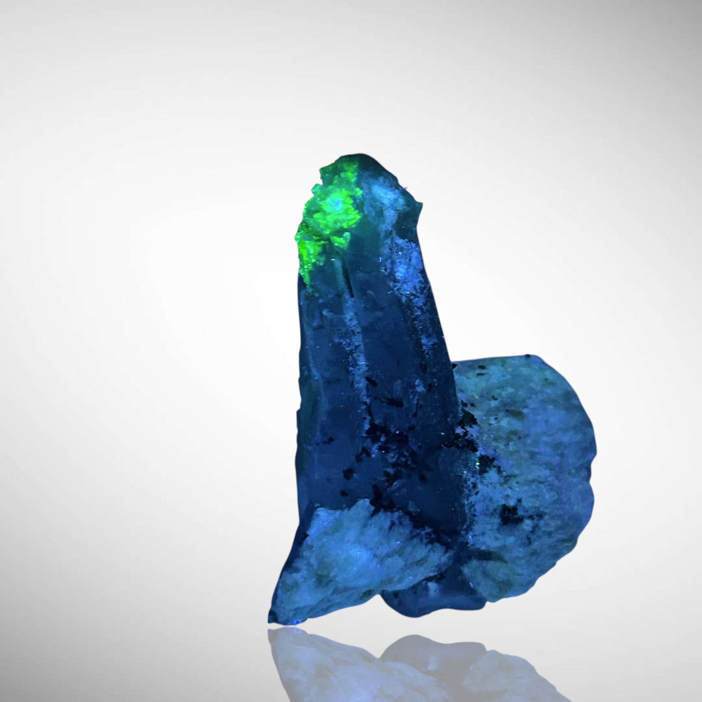 Hyalit auf Quarz und Feldspat – Erongo, Namibia