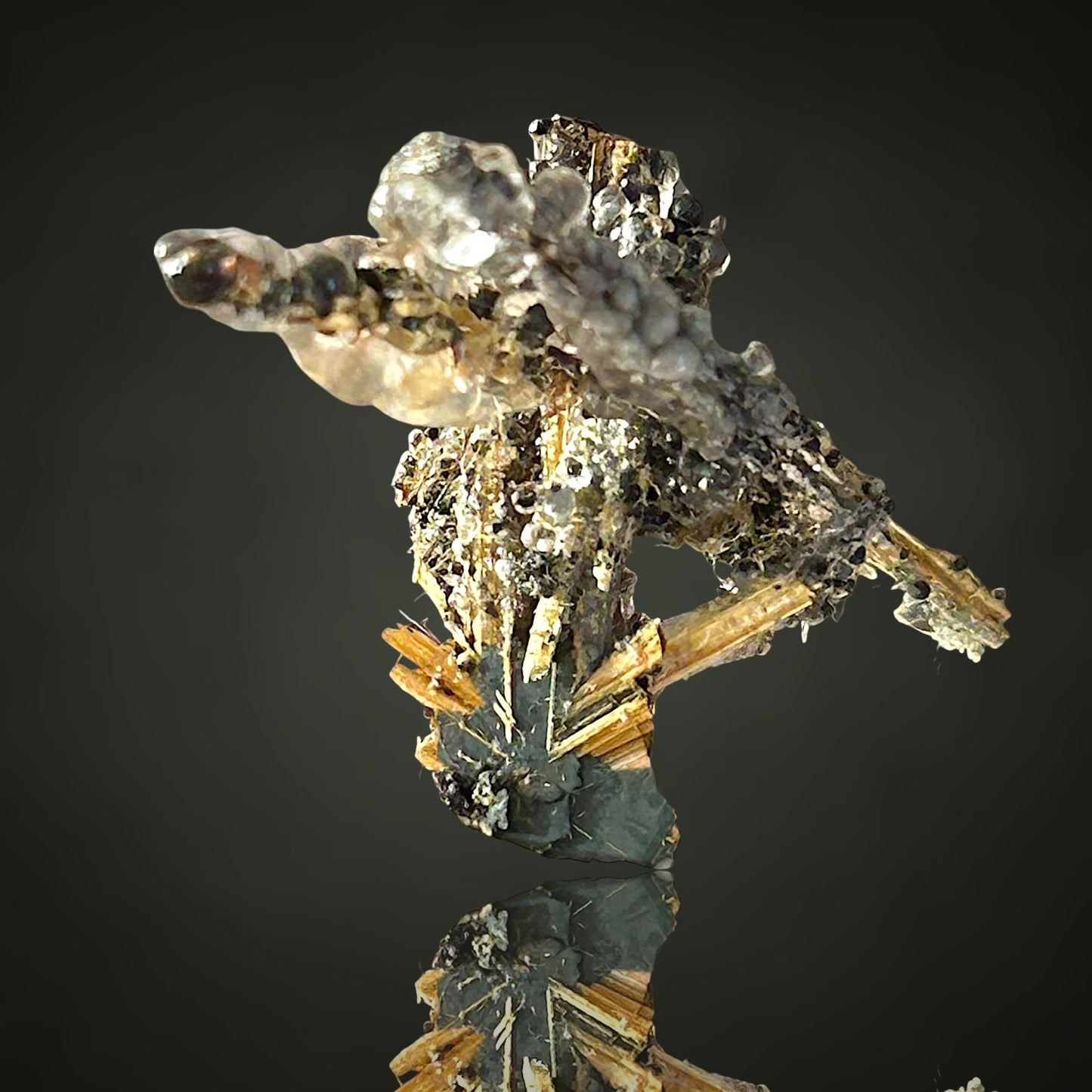 Hyalite, Rutile & Hematite - Novo Horizonte, Brazil