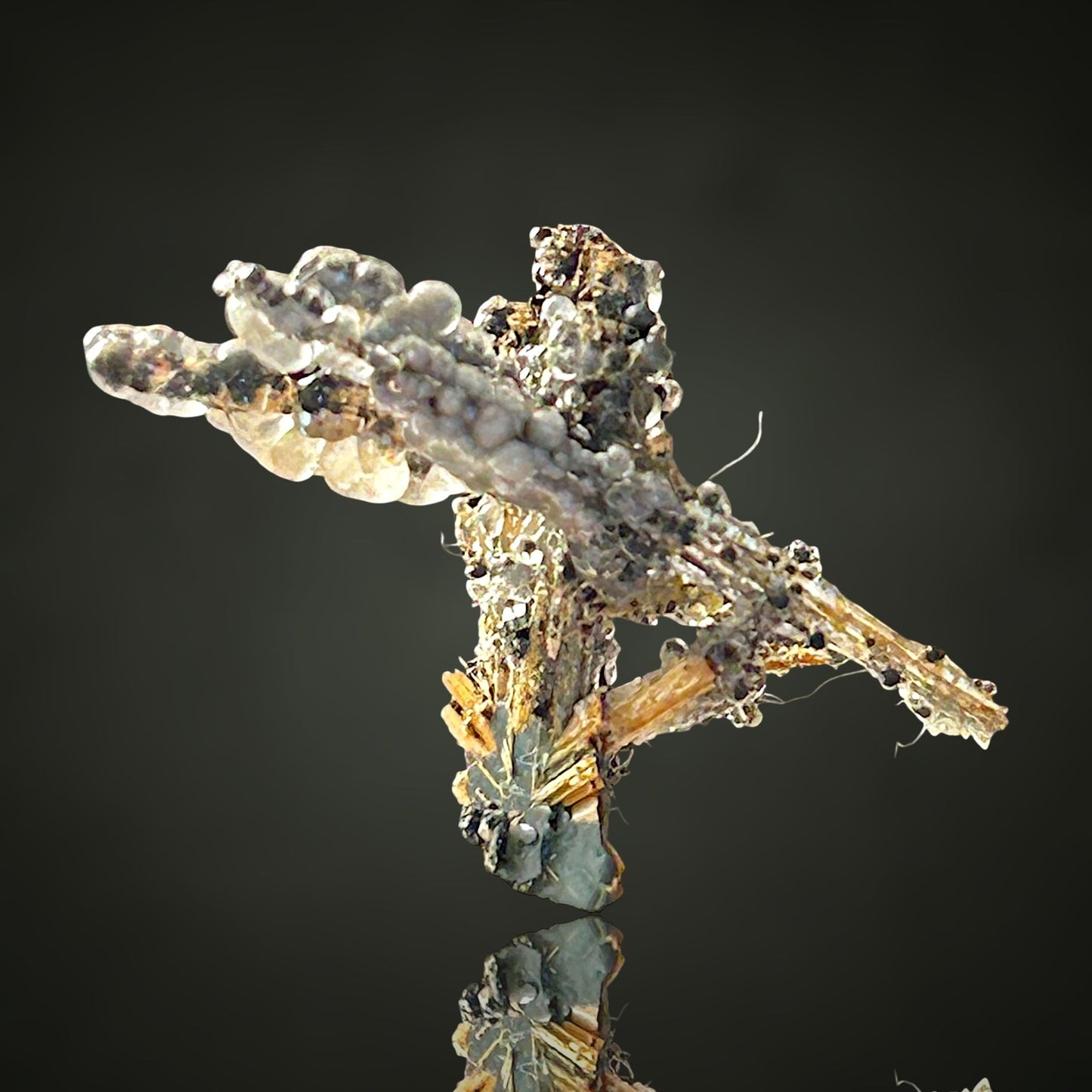 Hyalite, Rutile & Hematite - Novo Horizonte, Brazil