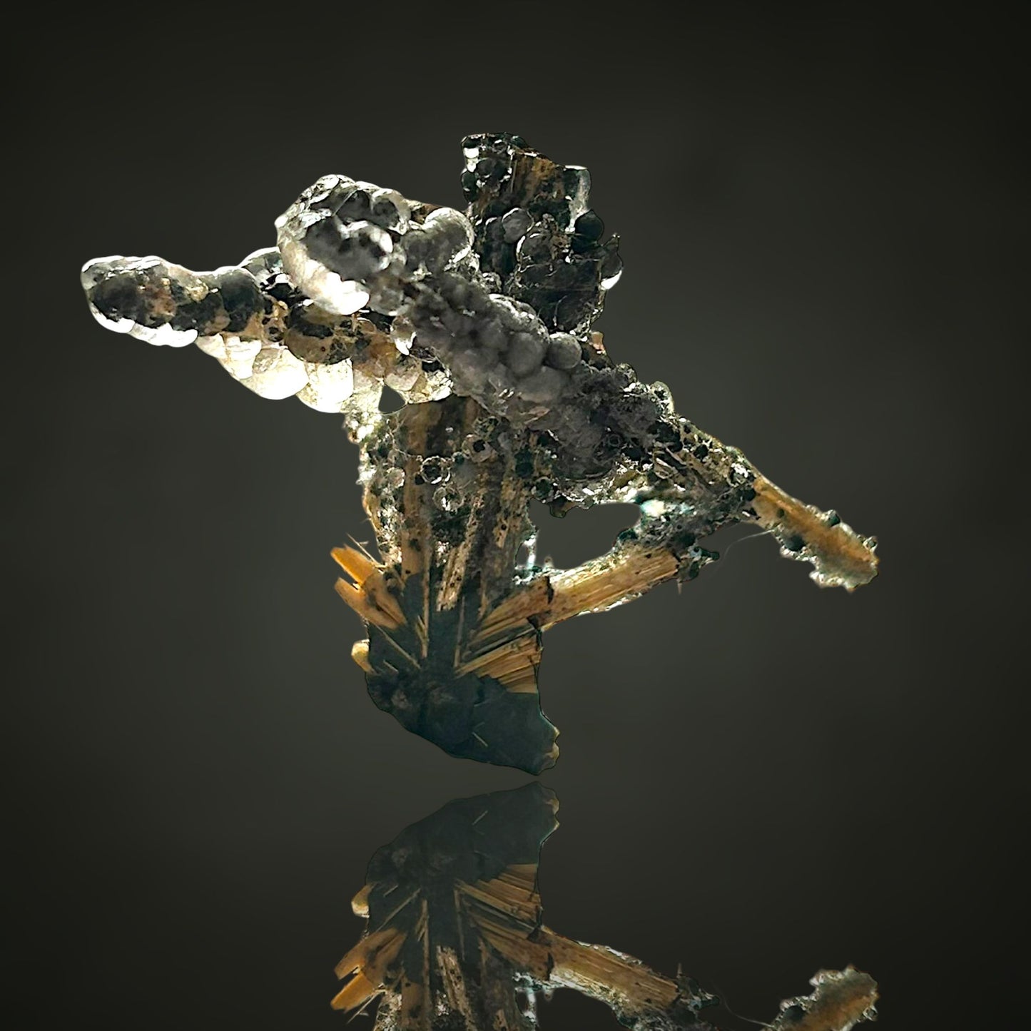 Hyalite, Rutile & Hematite - Novo Horizonte, Brazil