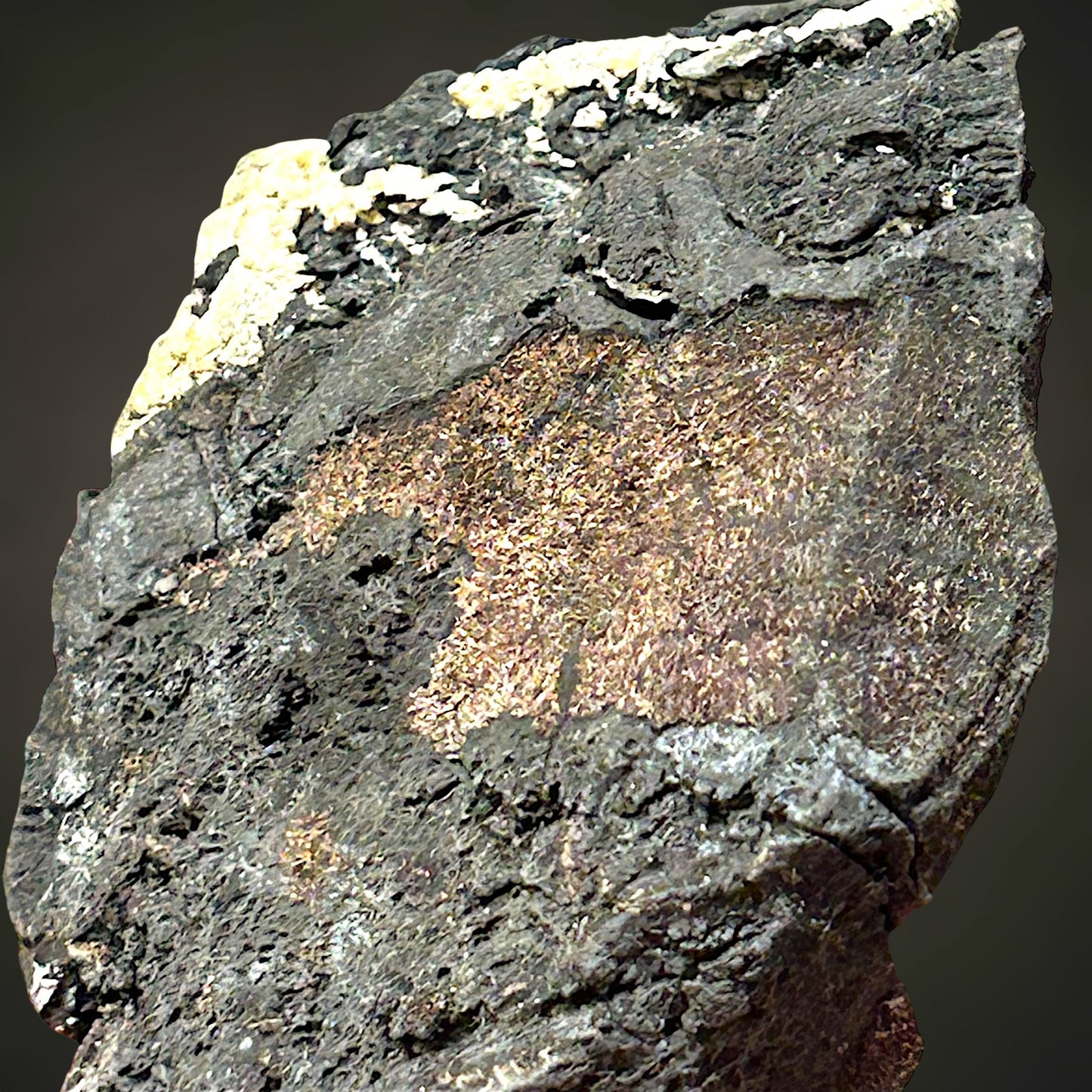 Gediegen Silber in gediegen Arsen - Erzgebirge