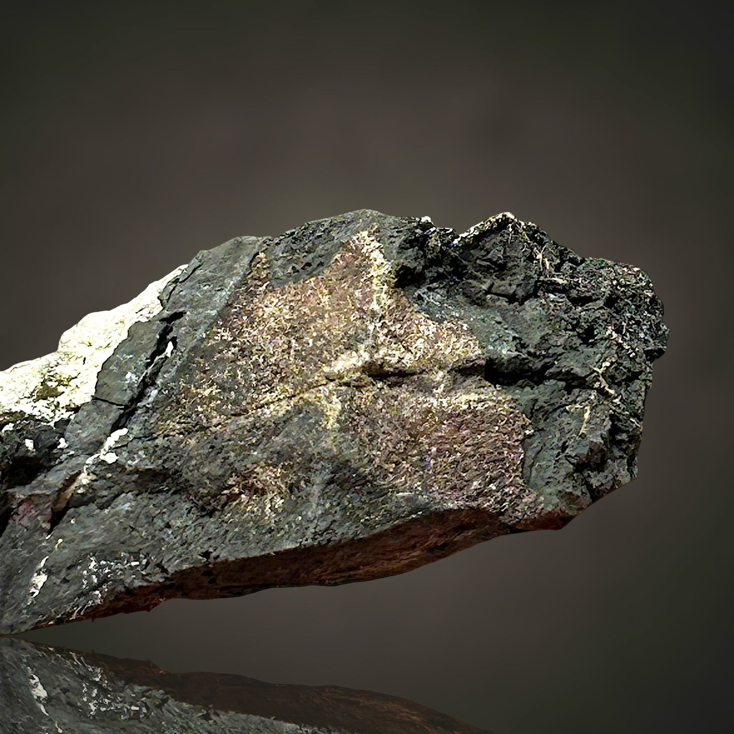 Gediegen Silber in gediegen Arsen - Erzgebirge