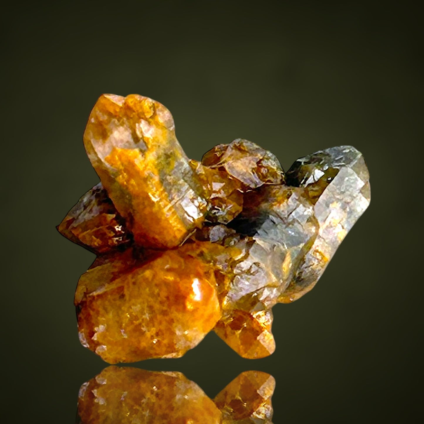 Quarz mit Pilzeinschlüssen