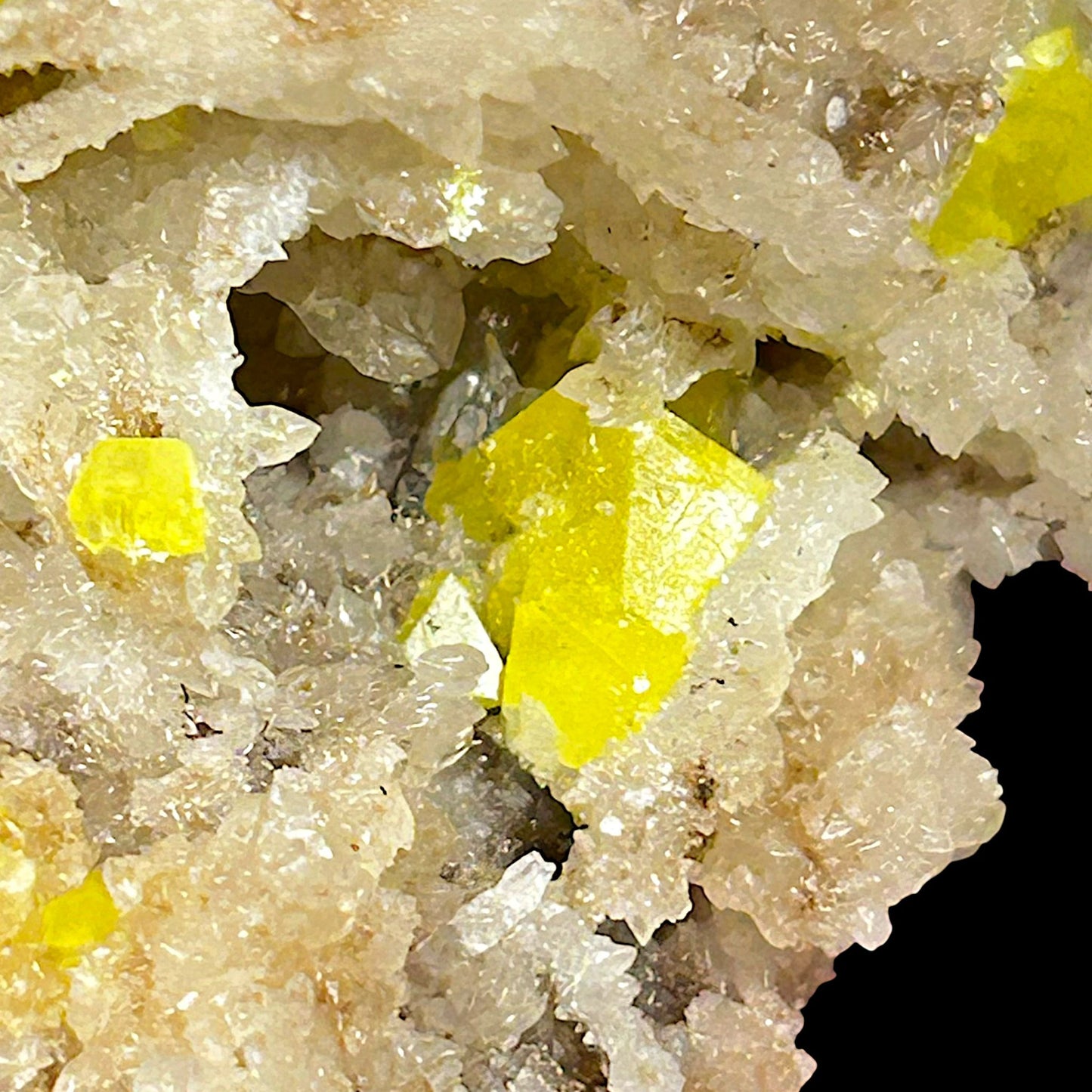 Sulfur, Calcite - Machow, Poland