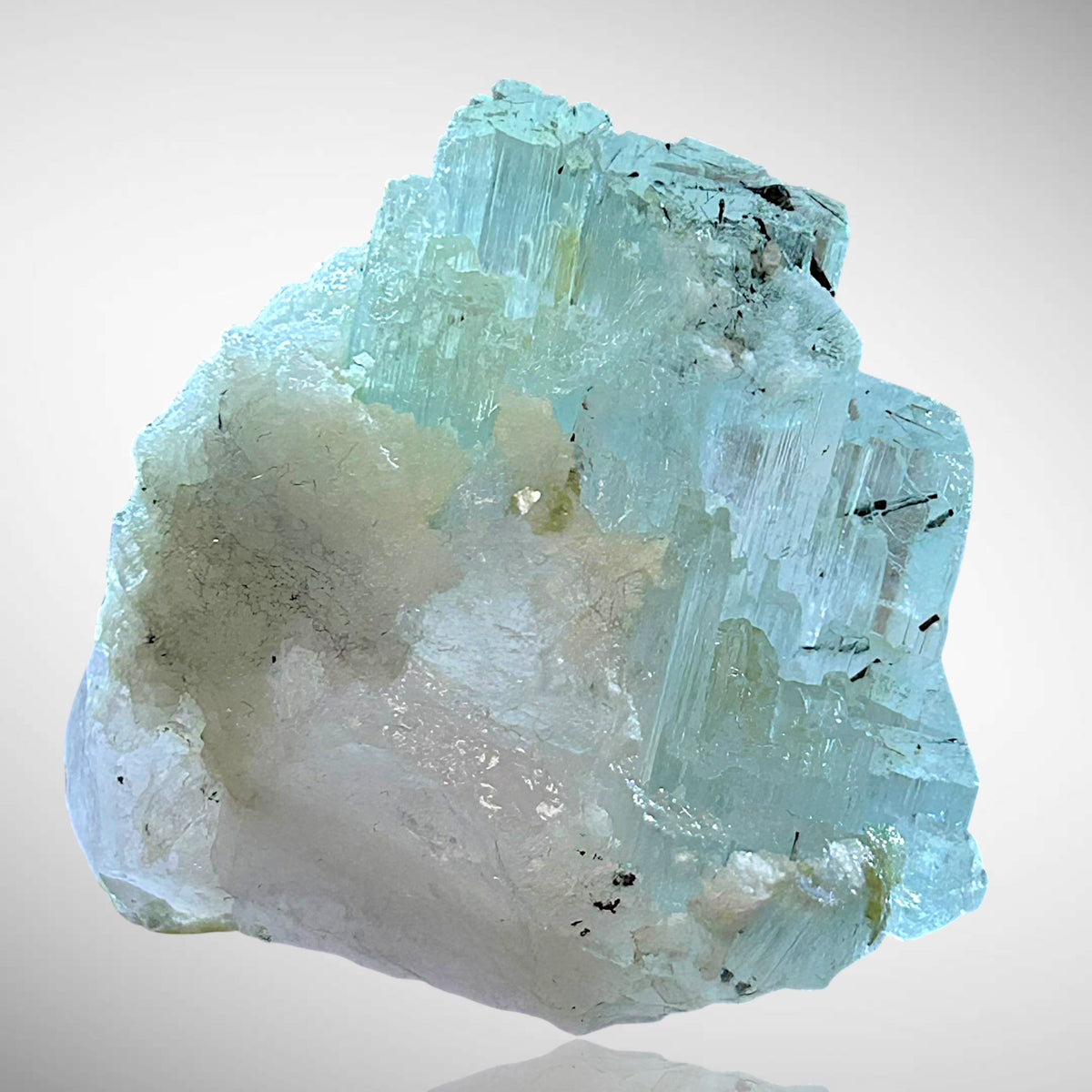 Aquamarine/Morganite - Baha, Pakistan