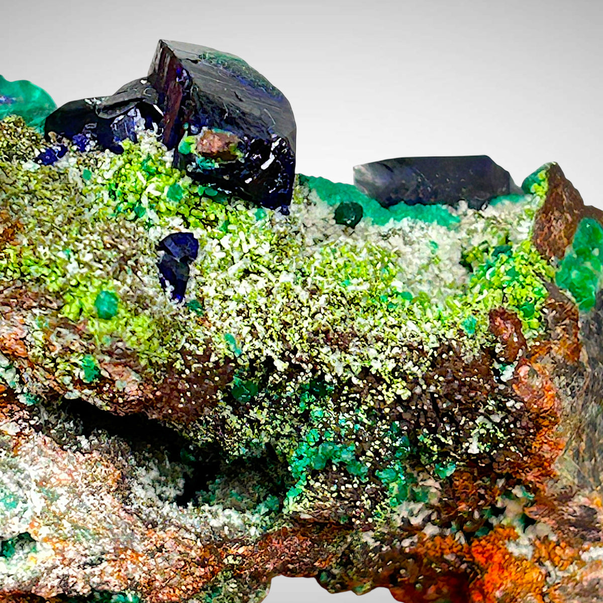 Tsumebit, Azurit, Arsentsumebit, Smithsonit, Cerussit - Tsumeb, Namibia