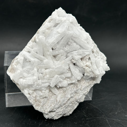 Anhydrite - Kohnstein Quarry, Niedersachswerfen 🇩🇪