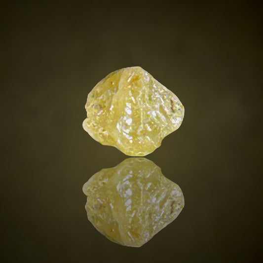 Chrysoberyll, verzwillingt – Espirito Santo, Brasilien