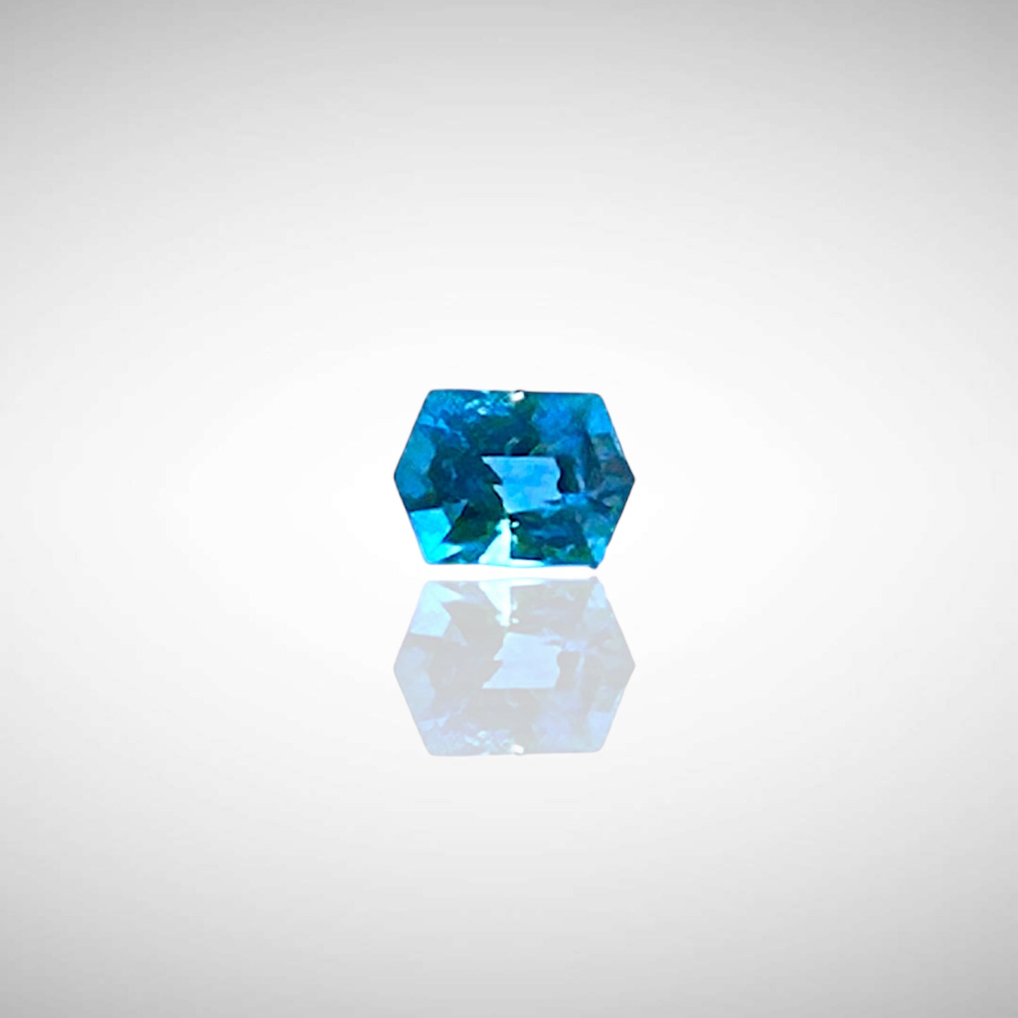 Hauyne faceted - Mendig, Eifel, Germany