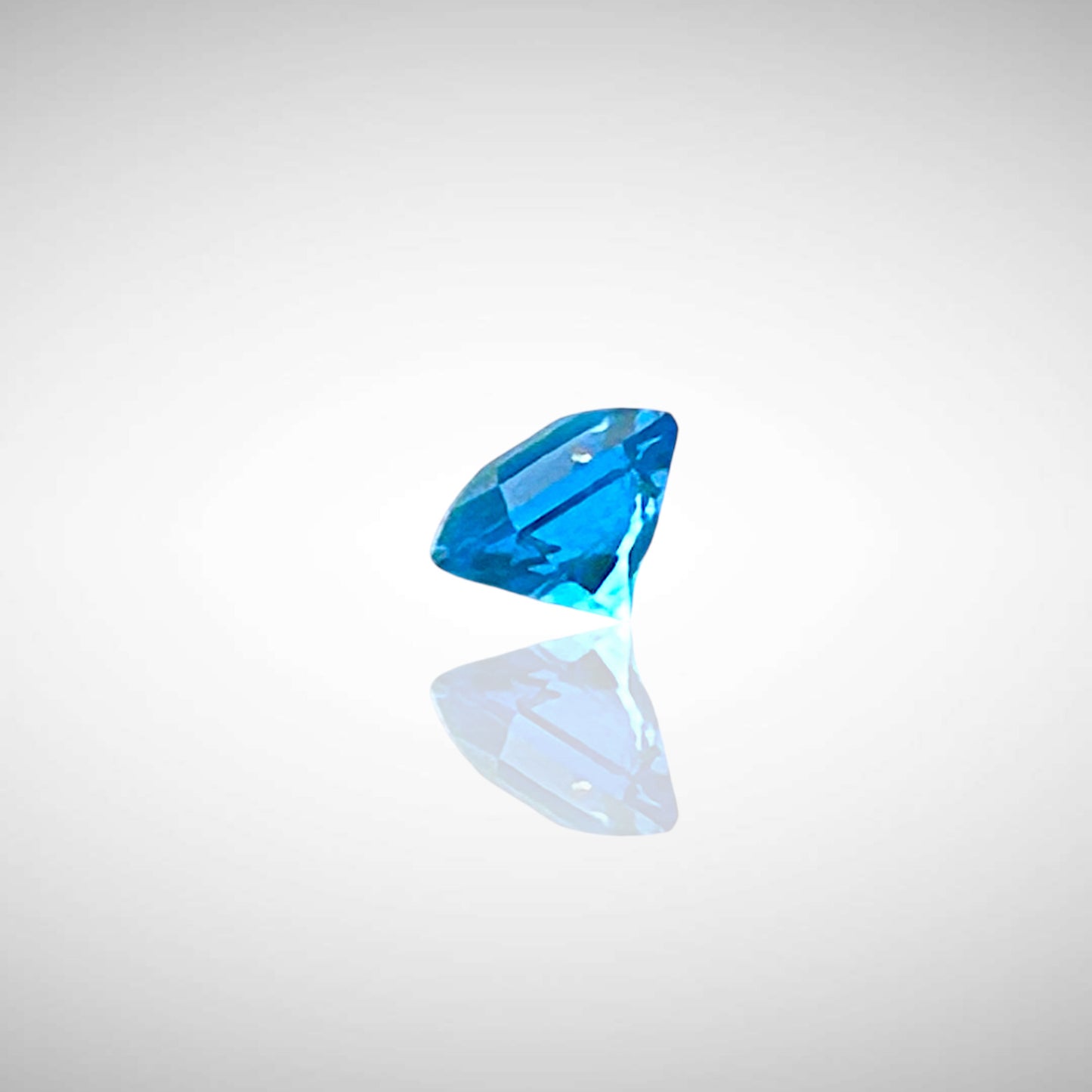Hauyne faceted - Mendig, Eifel, Germany