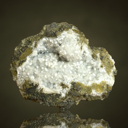 Natrolite, Phillipsite - Hegau, Germany