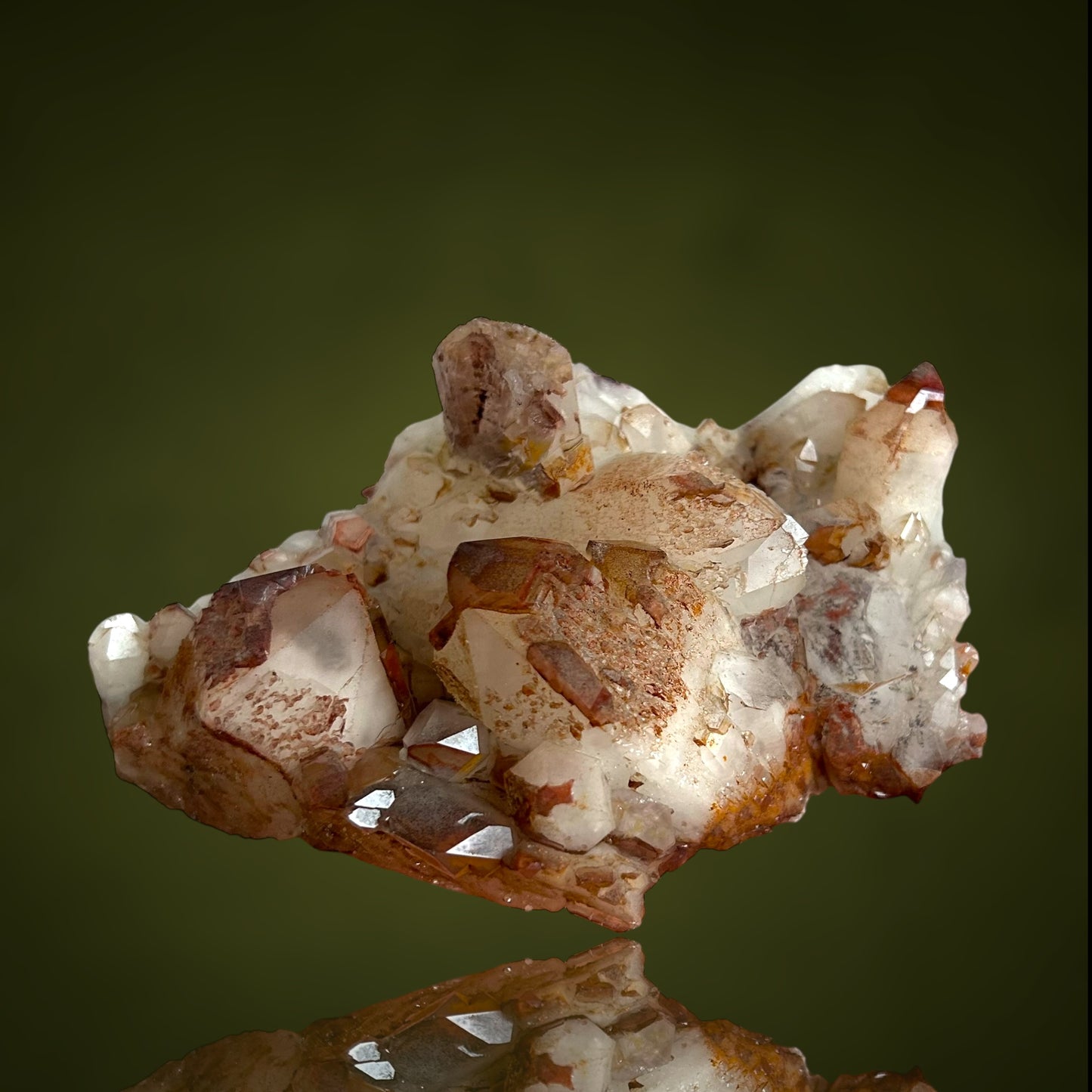 Quarz mit Hämatit-Phantomen - Orange River, Südafrika