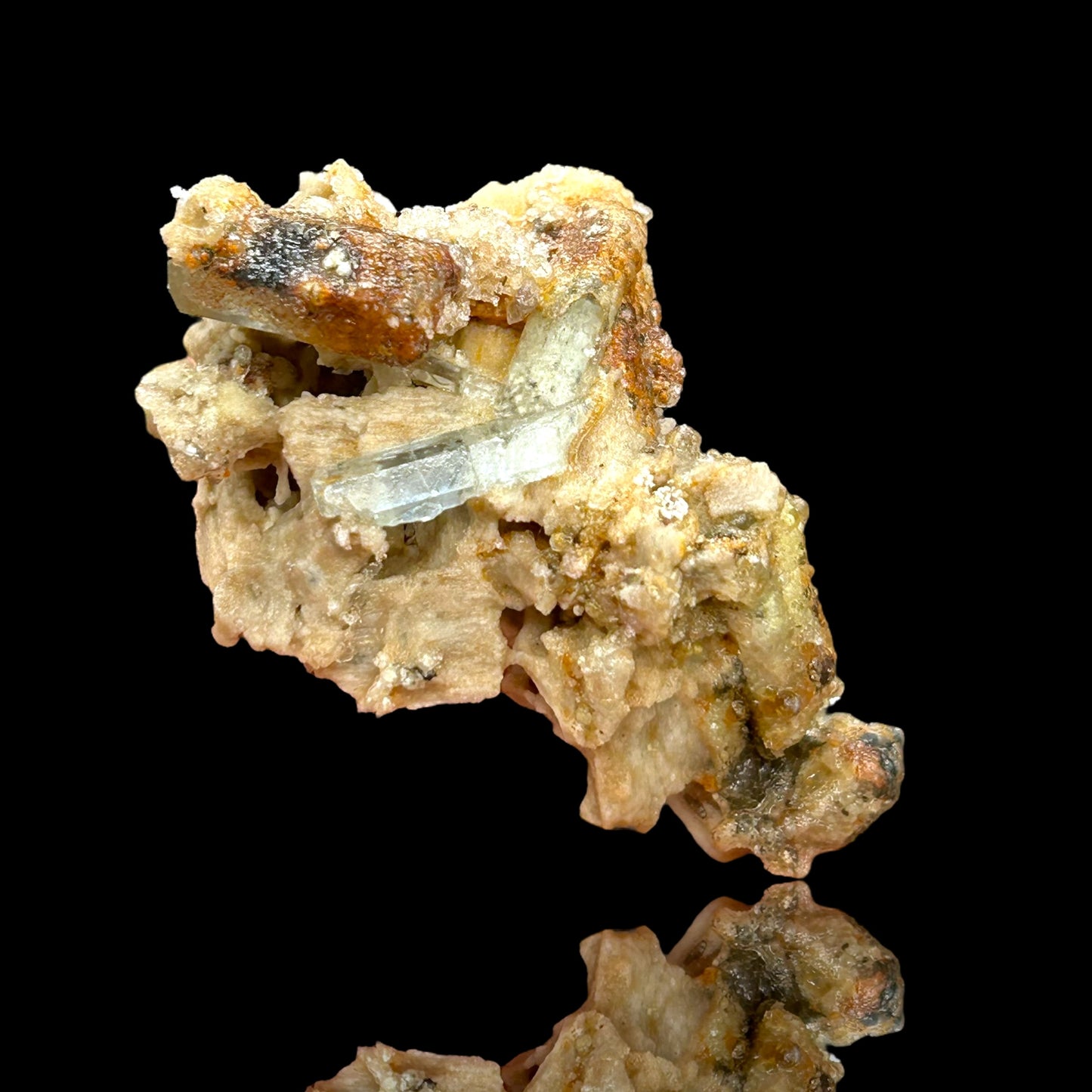 Hyalit, Aquamarin, Orthoklas - Erongo, Namibia