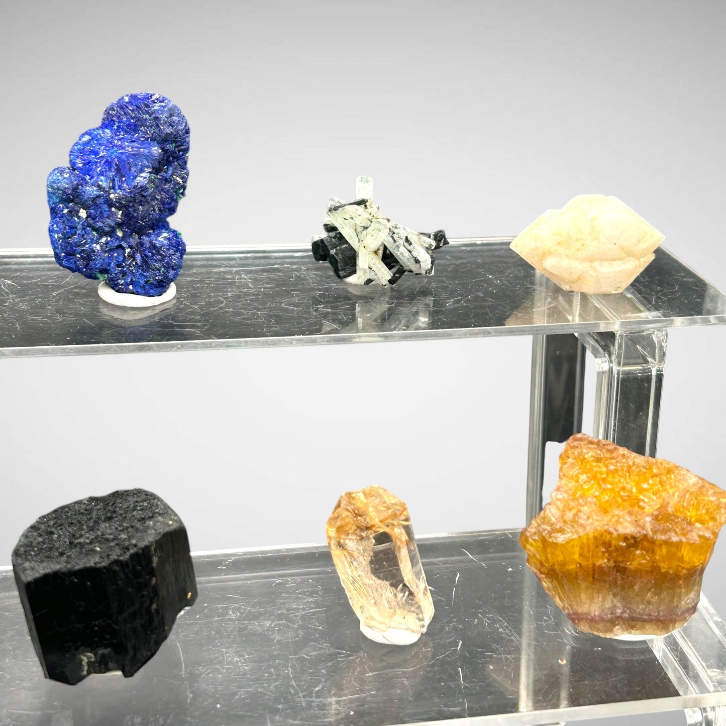 Mineral collection worldwide