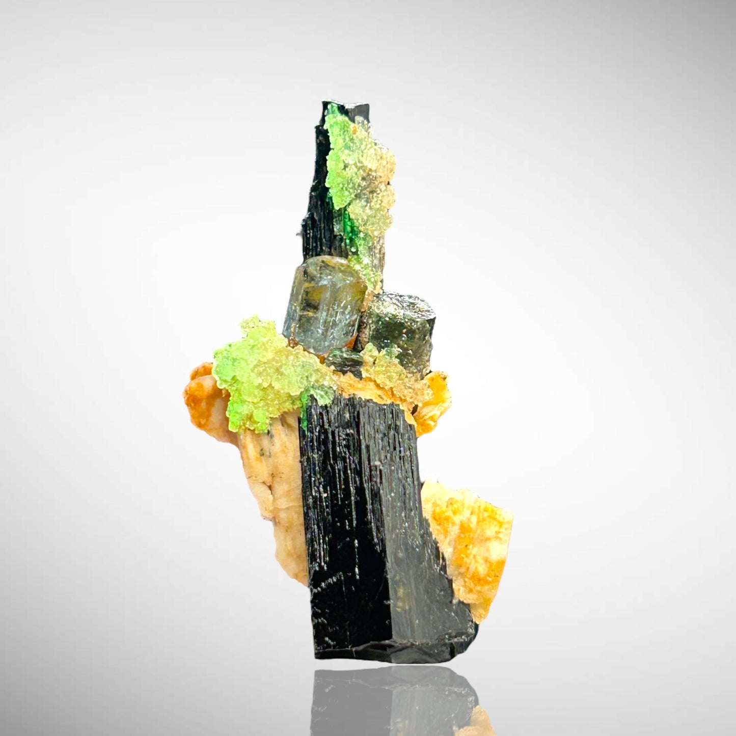 Aquamarin/e, Hyalit/e, Schorl - Erongo, Namibia