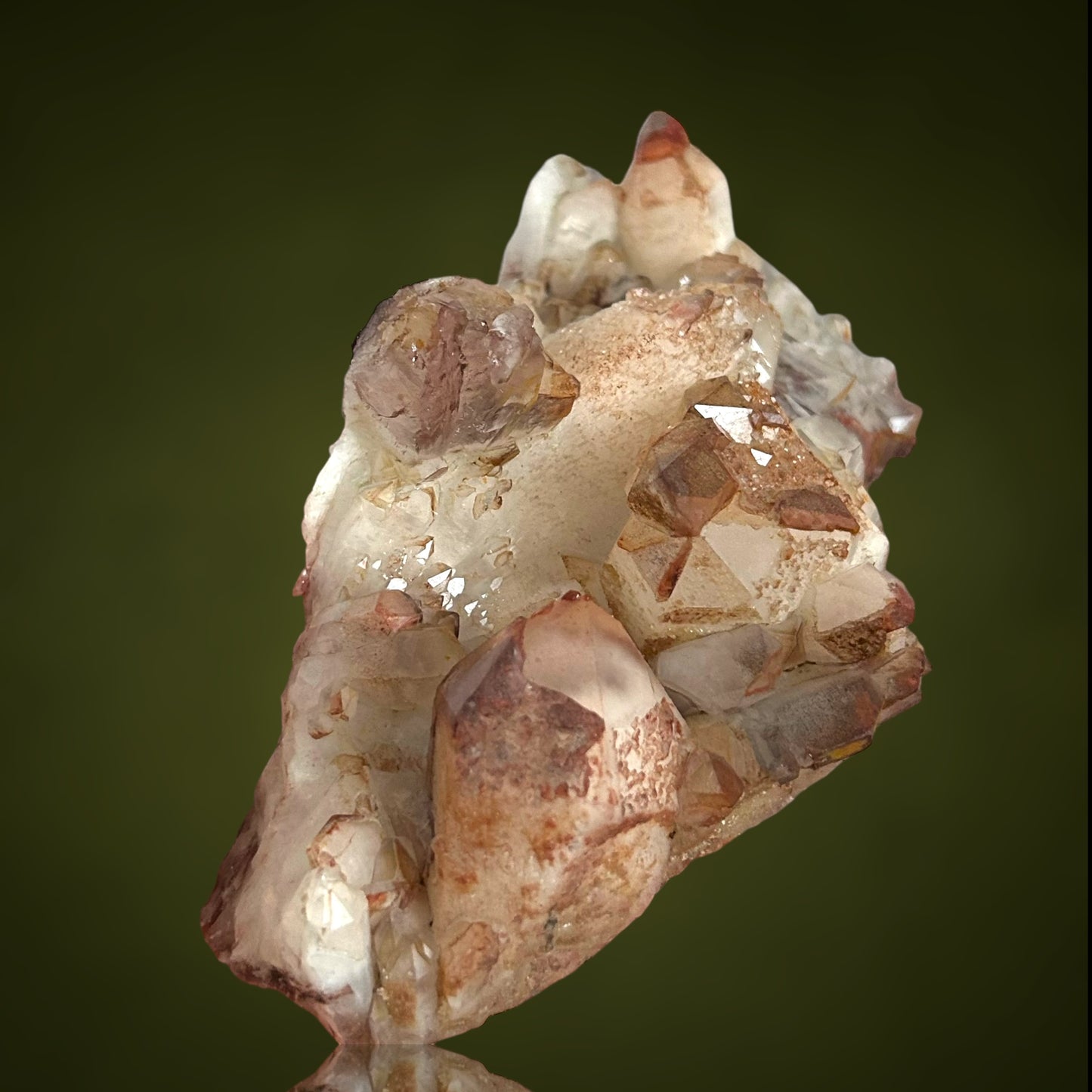 Quarz mit Hämatit-Phantomen - Orange River, Südafrika