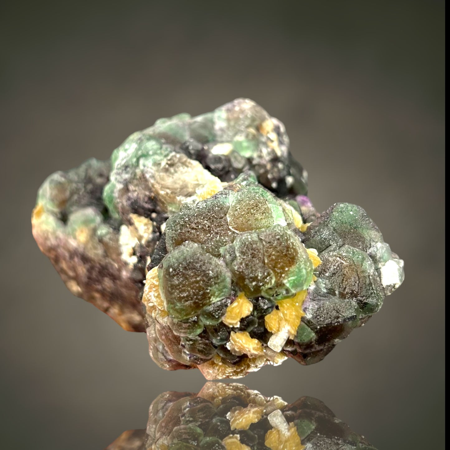 Fluorit, Zinnwaldit, Hyalit – Erongo, Namibia