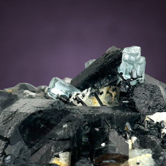 Aquamarin/e & Schorl - Erongo, Namibia