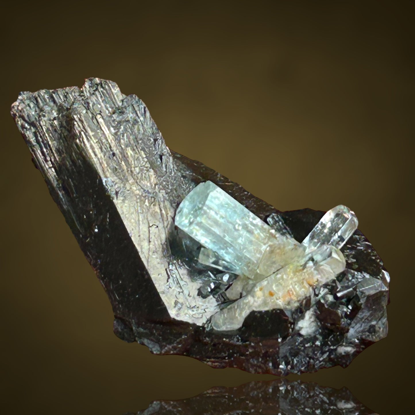 Aquamarin, Schörl-Turmalin - Erongo, Namibia