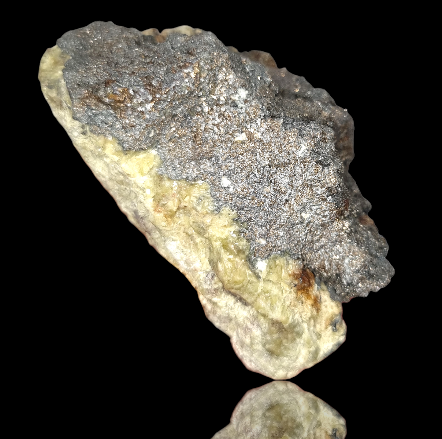 Native Bismuth - Shaft 371, Hartenstein, Erzgebirge